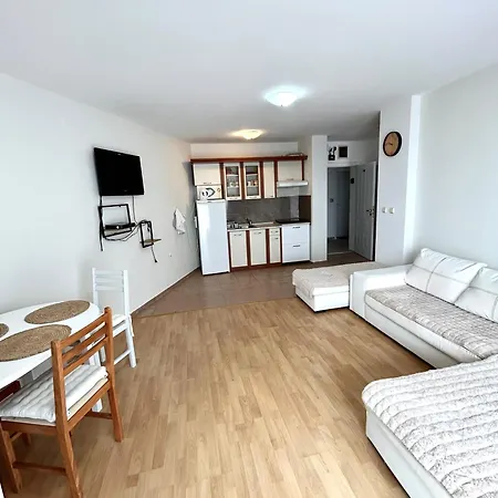 Noks Privilege Apartament *